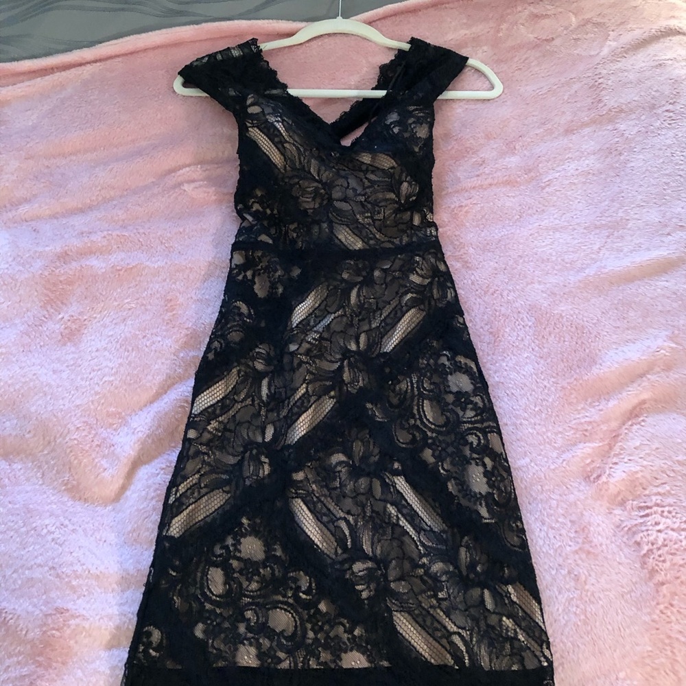 Nicole Miller Midi Lace Dress